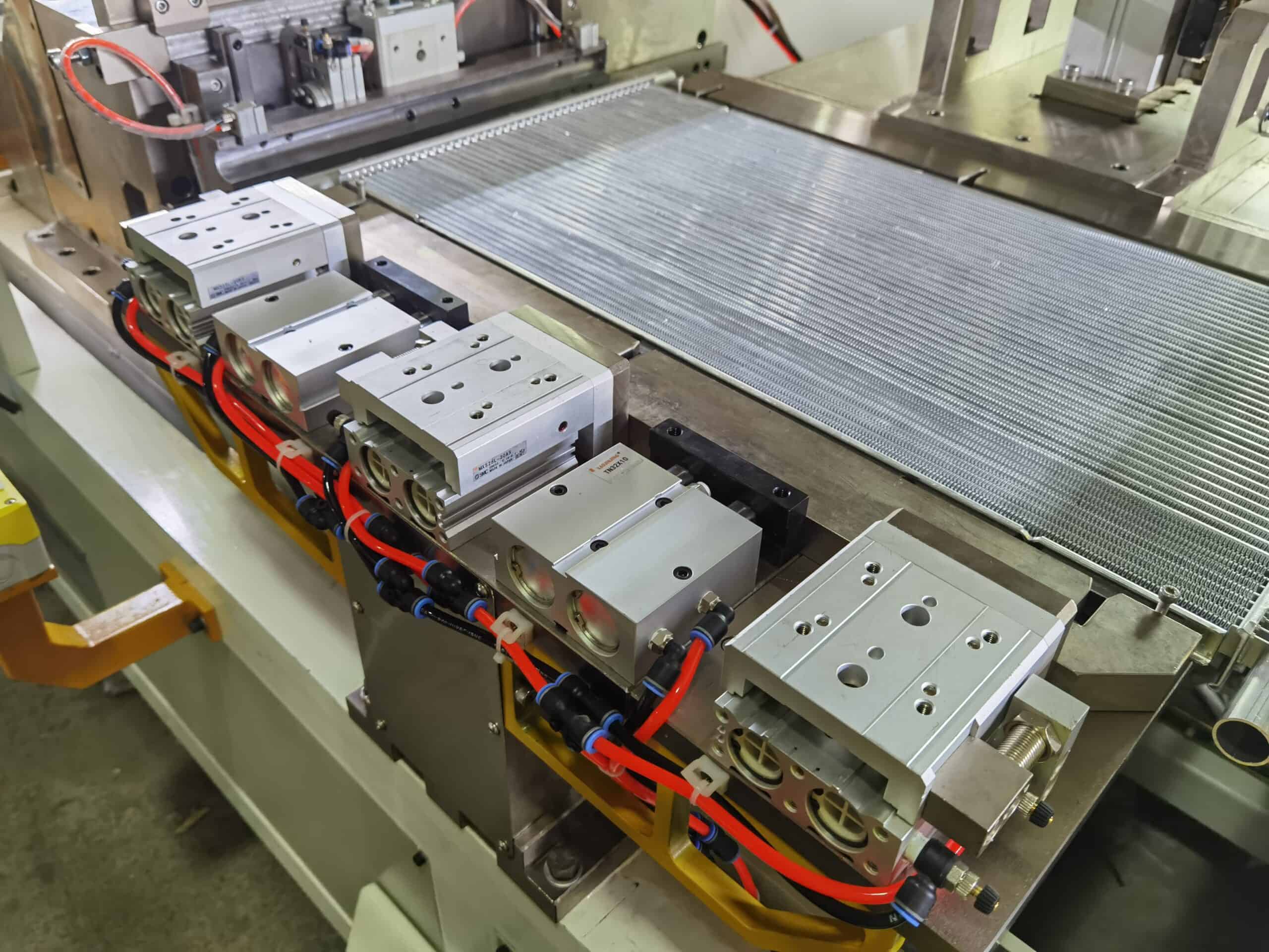 Semi Automatic Aluminum Radiator Core Builder Machine - Image 4