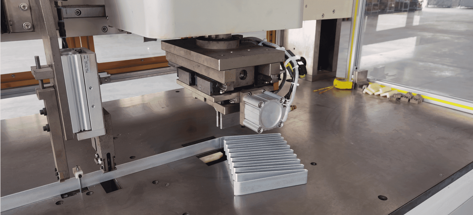 Full automatic flat tube bending machine