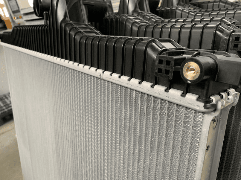 Car radiator water tank