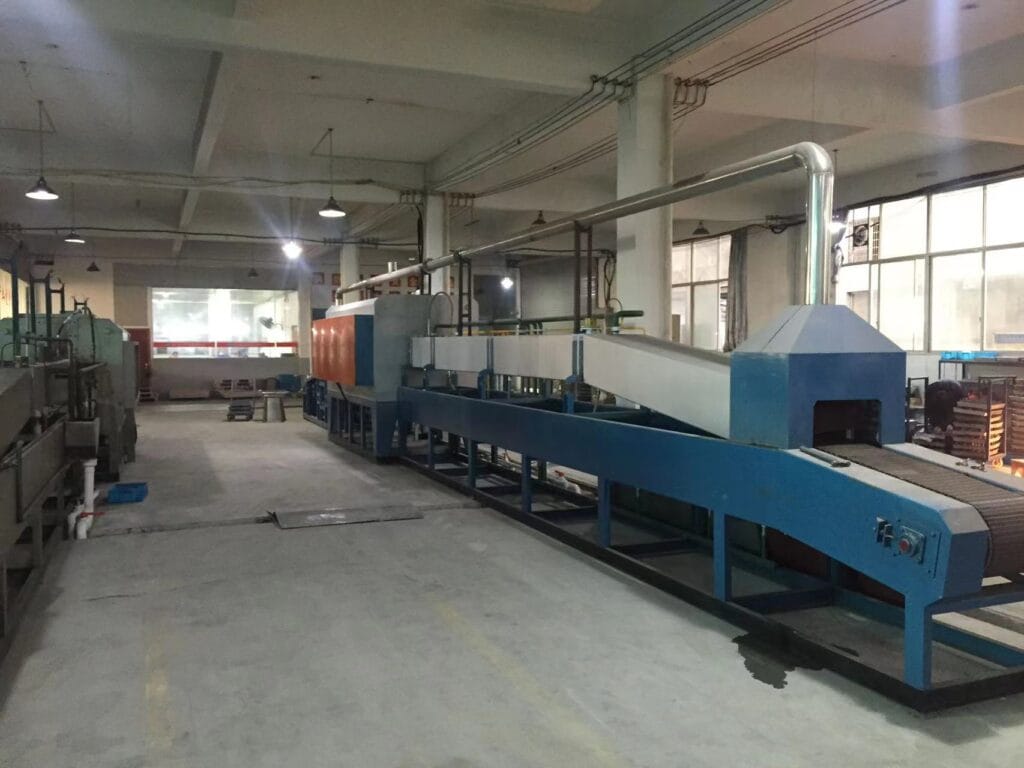 Copper, iron and stainless steel brazing furnace